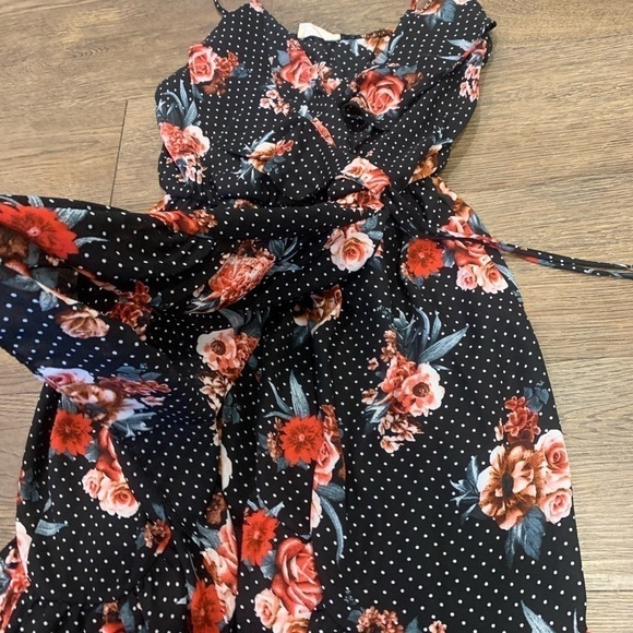 Le Kate Floral Semi Wrap Dress Size Small - Picture 10 of 11